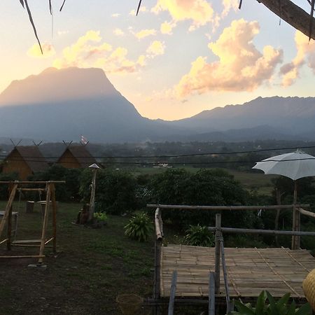 Baan 2 Dao Farmstay - Hostel Chiang Dao Eksteriør billede