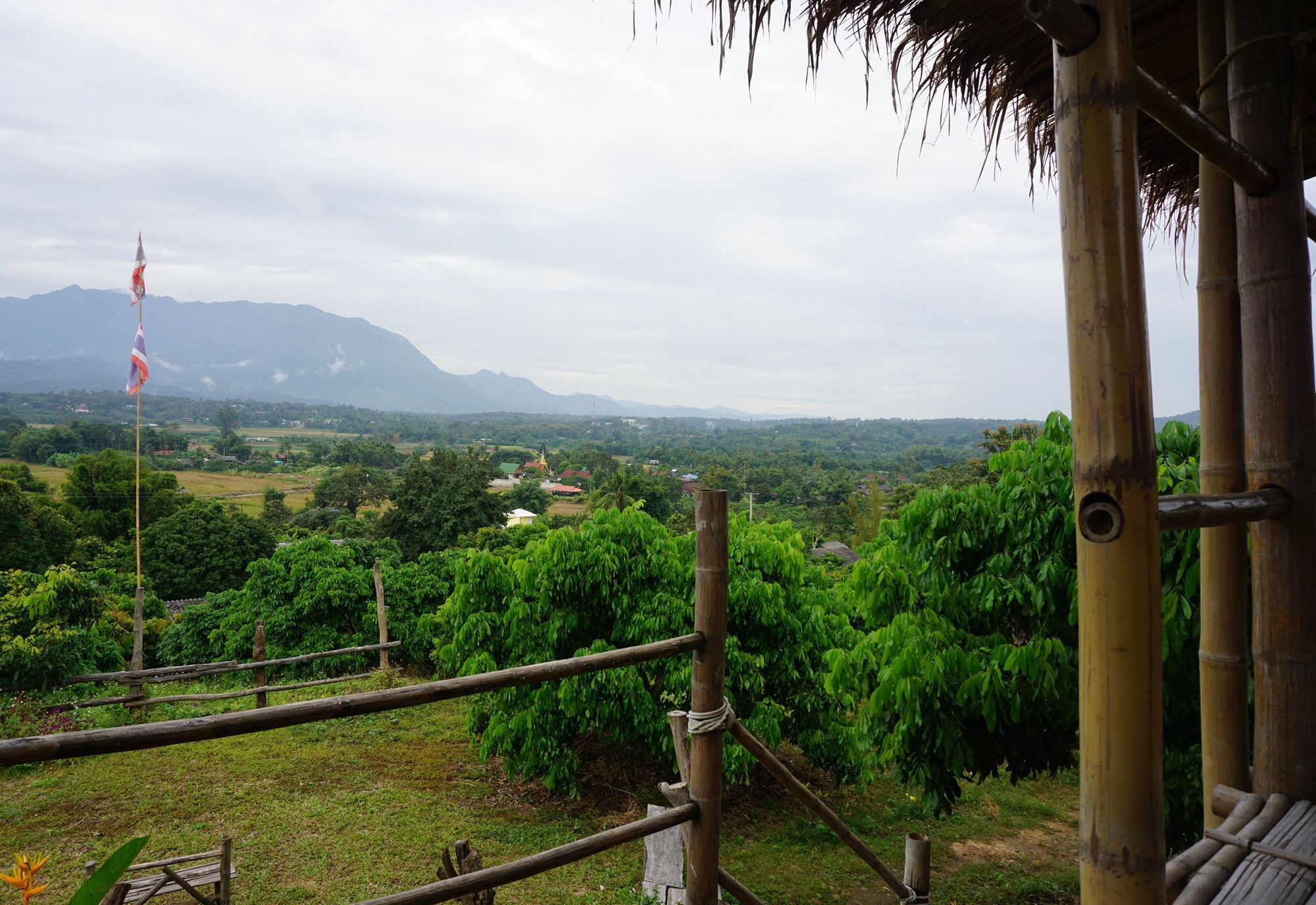Baan 2 Dao Farmstay - Hostel Chiang Dao Eksteriør billede